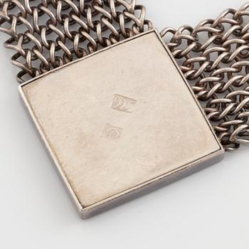 Collier, silver med snäckskal.