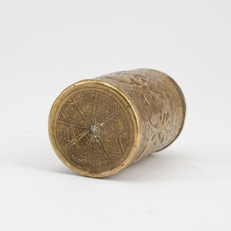 DOSA, mässing, möjligen Persisk, 1900-tal.