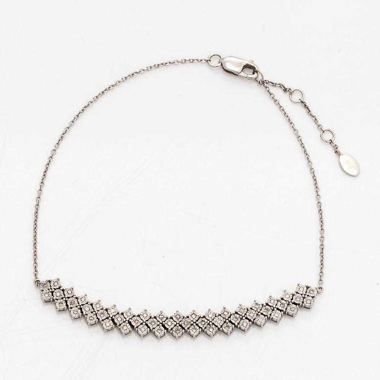 Armband, åttkantslipade diamanter, 14K vitguld.