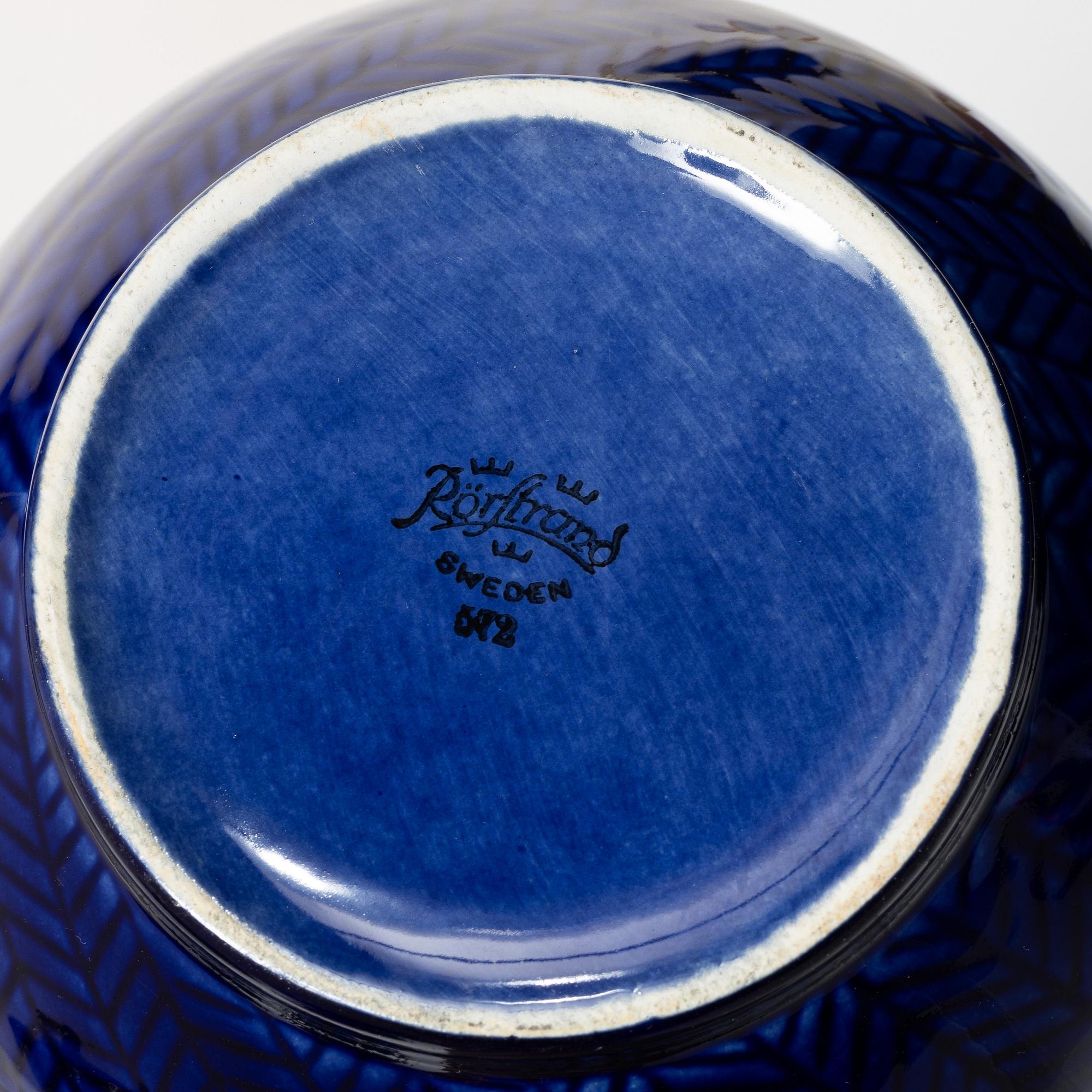 Hertha Bengtson, service pieces 34 pcs, stoneware, "Blue Fire", Rörstrand.