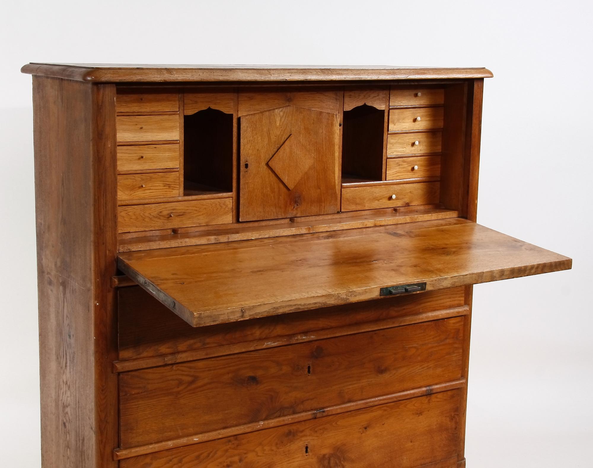 CHIFFONJÉ, 1800-talets mitt.