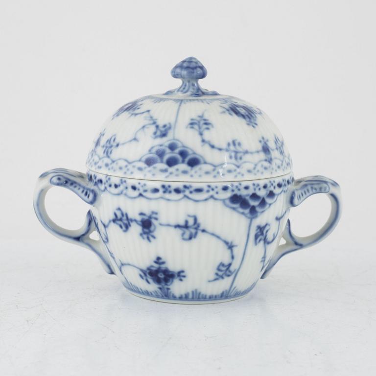 A set of seventeen porcelain service parts, 'Musselmalet', Royal Copenhagen, Denmark.