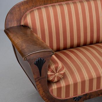 SOFFA, Karl Johan-stil, 1900-tal.