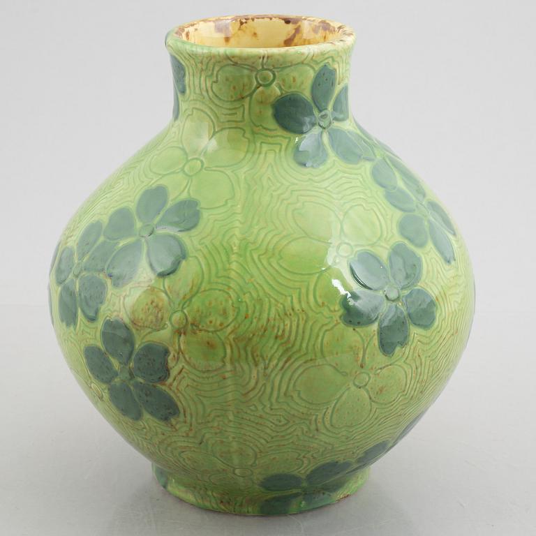 Gunnar Wennerberg, a 'Sgrafitto' creamware vase from Gustavsberg, dated 1907.