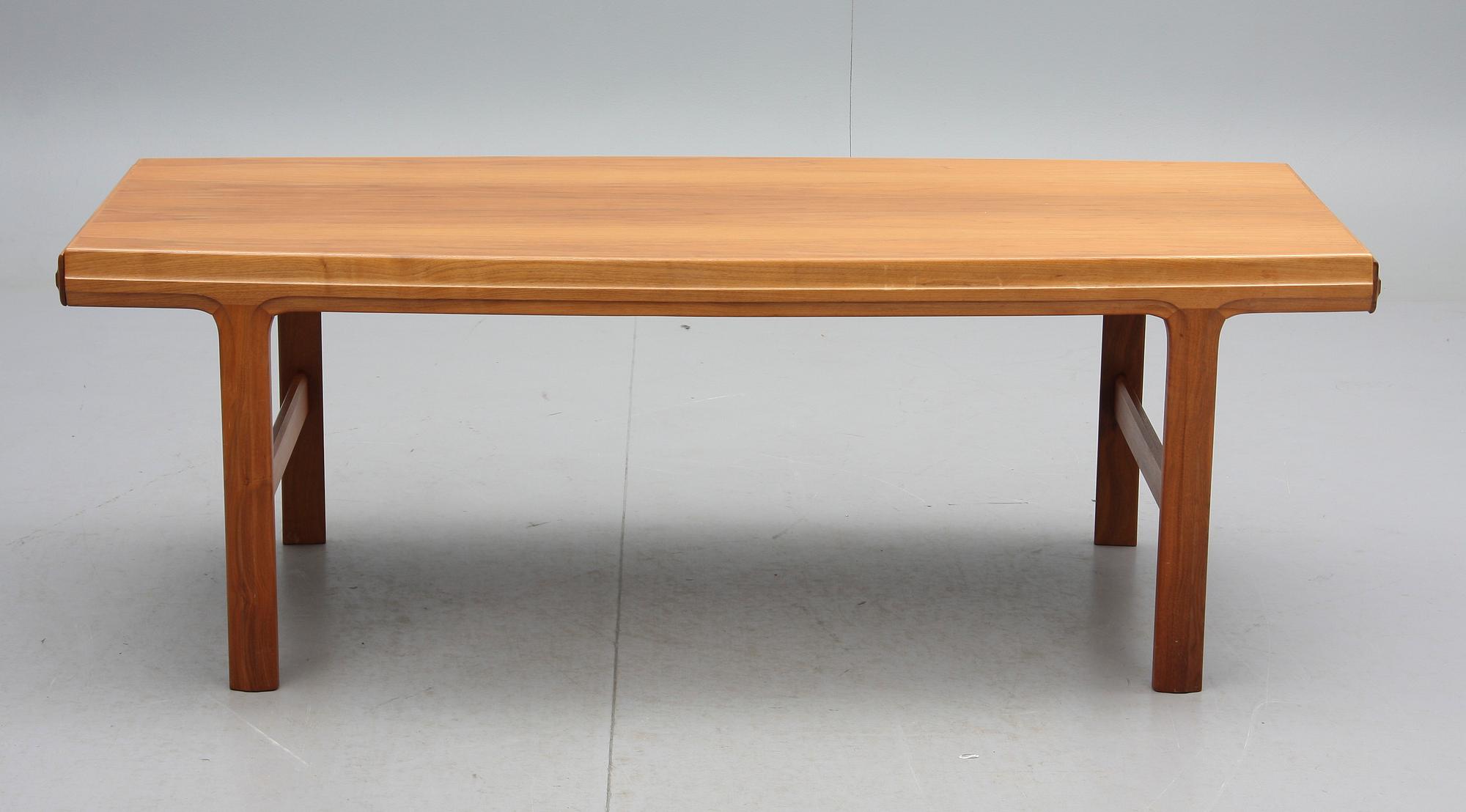 SOFFBORD, möjligen Trensum, 1900-talets andra hälft.