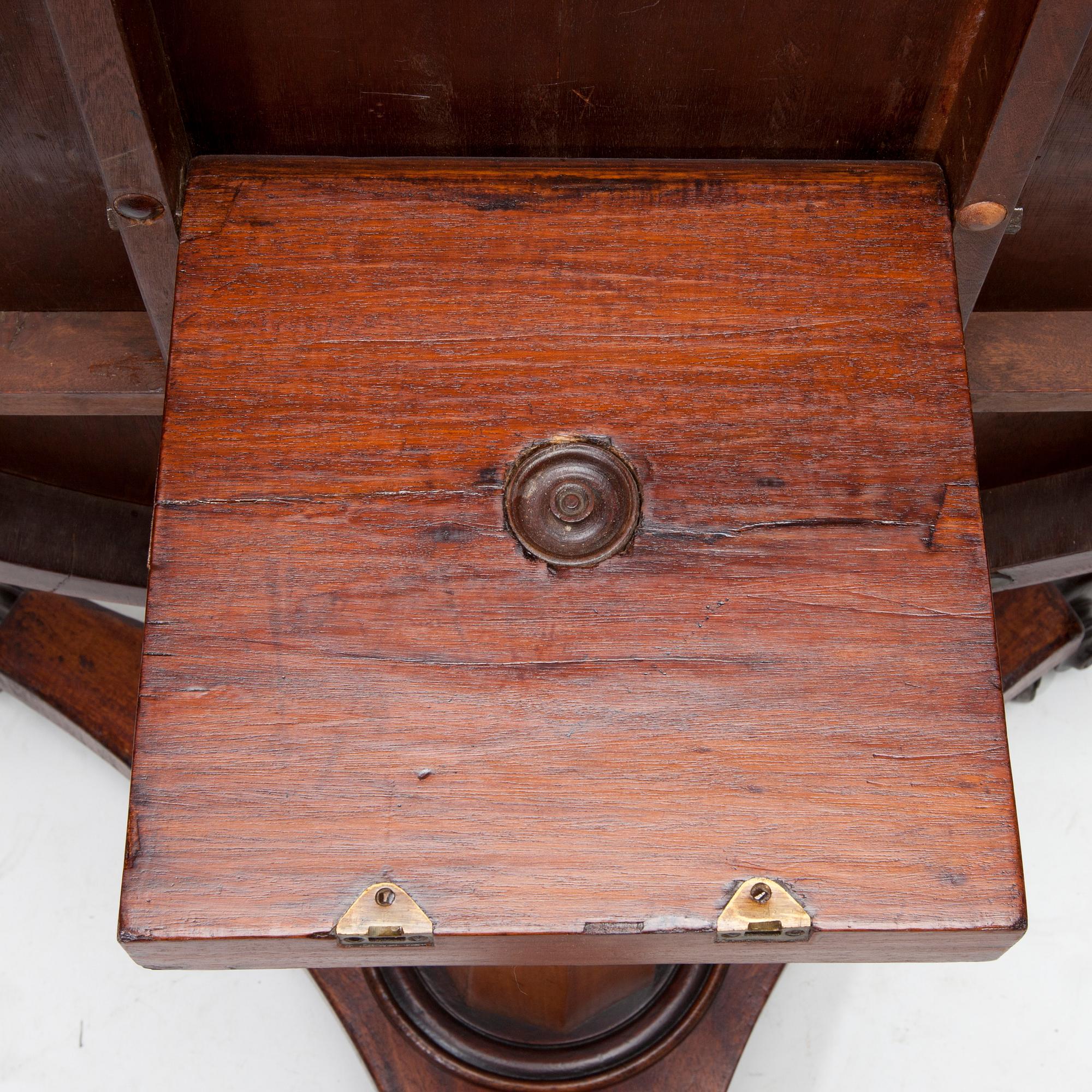 FÄLLBORD, England 1800-talets slut.