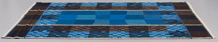 Ingrid Dessau, MATTO, flat weave, ca 269 x 175 cm, signerad KLH ID (Kristianstad Läns Hemslöjd, Ingrid Dessau).