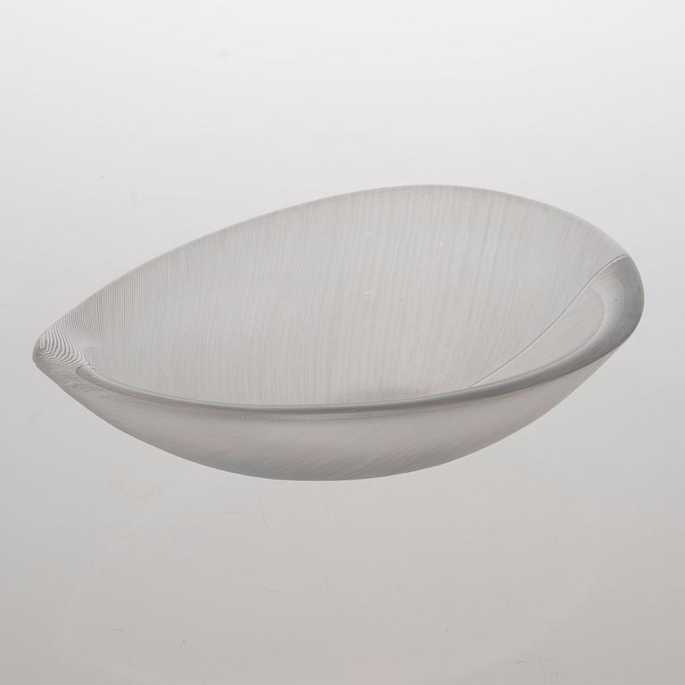 Tapio Wirkkala, A BOWL.