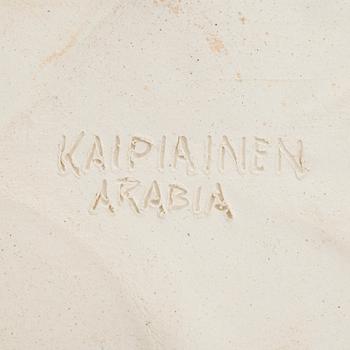 Birger Kaipiainen, A stoneware decorative dish, signed Kaipiainen, Arabia.