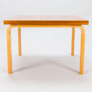 ALVAR AALTO, A Mid-20th Century coffee table.