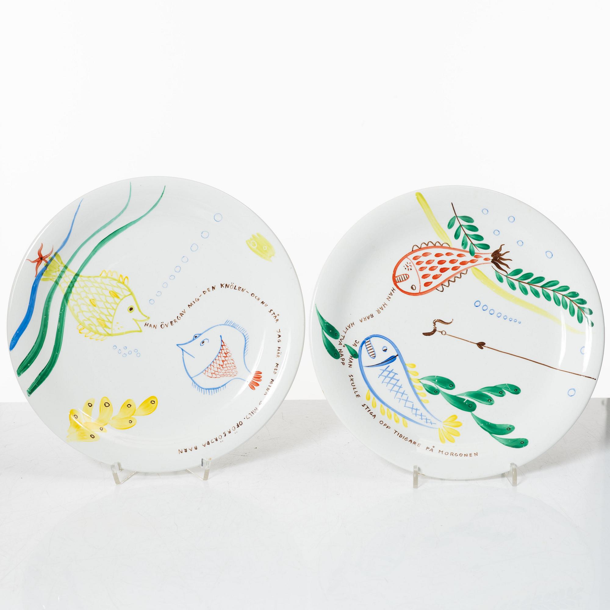 Stig Lindberg, five 'Löja' plates, Gustavsberg.