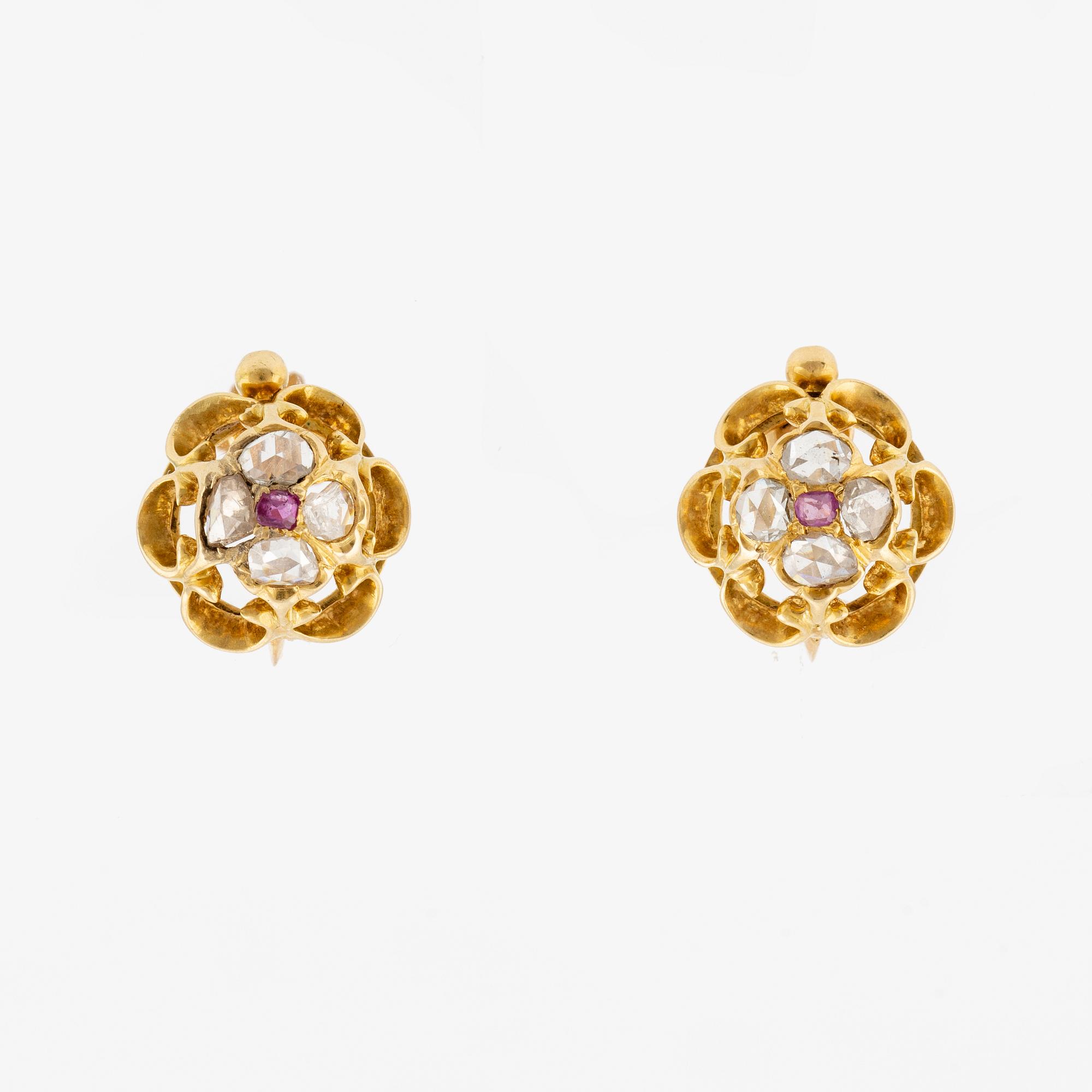 Earrings, a pair, 18K gold with rose-cut diamonds and rubies.