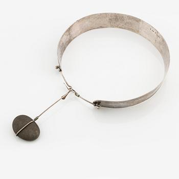 Vivianna Torun Bülow-Hübe, a necklace and a pendant, silver with a natural stone, executed in her own workshop, Stockholm circa 1956.