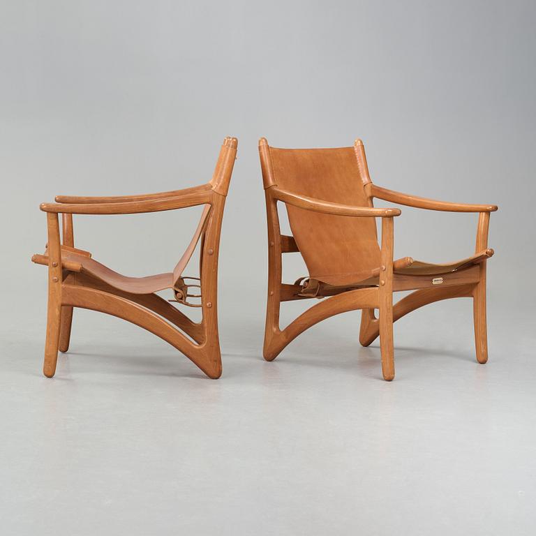 Arne Vodder, attributed to, a pair of easy chairs for Kircodan Denmark.