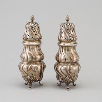 ANTON MICHELSEN, a pair of sterling silver sugar shakers from Copenhagen, Denmark, 1908-20.