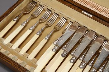 FISKBESTICK, 14 st, vitmetall, Daniel & Arter, London & Birmingham, England, 1900-talets första del.