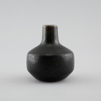 Unique stoneware vase by CARL-HARRY STÅLHANE, Rörstrand, signed and dated -64.