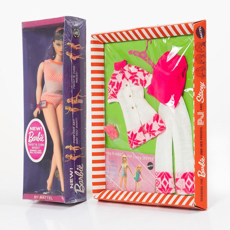 Barbie doll, "Barbie Twist n Turn", 1966, in unopened packaging, with clothes, Mattel, 1960s.