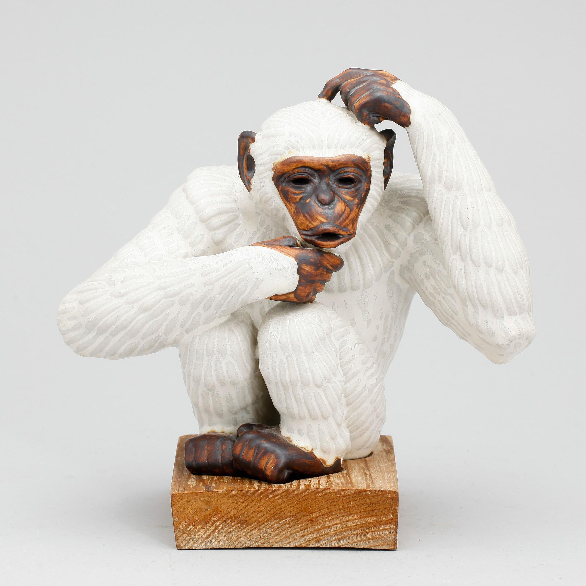 FIGURIN, stengods, Gunnar Nylund, Rörstrand.