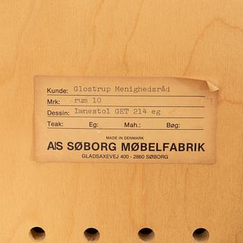 Hans J. Wegner, armchairs a pair model no. 214 Getama Denmark.