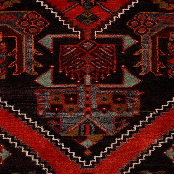 MATTA, Hamadan. Ca 220 x 130 cm.
