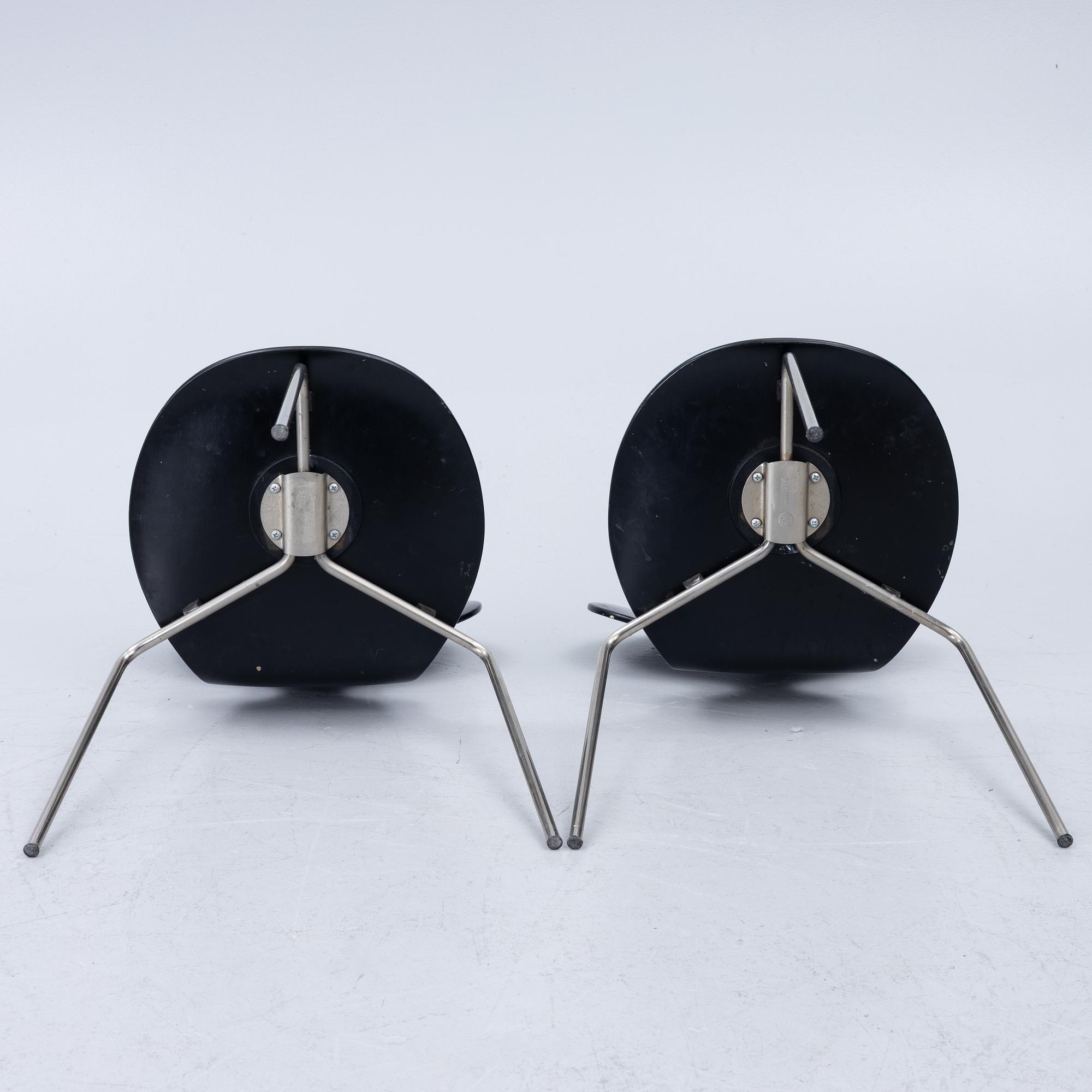 Arne Jacobsen, Stolar, 4 st, "Myran", Fritz Hansen, Danmark 1950/60-tal.