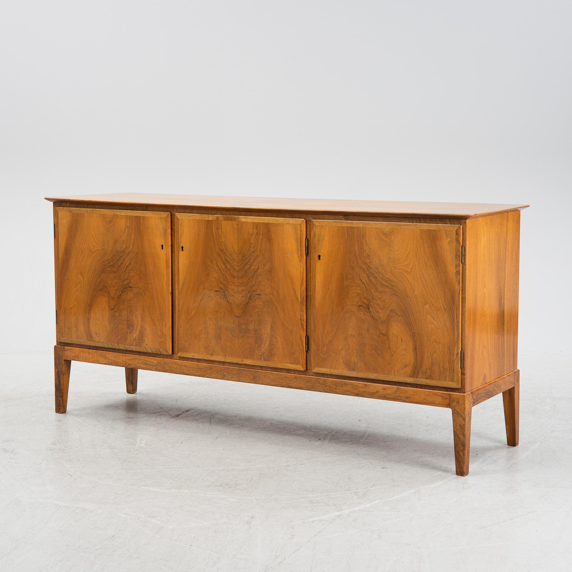 Sideboard, Fritz Hansen, Danmark, 1900-talets mitt.