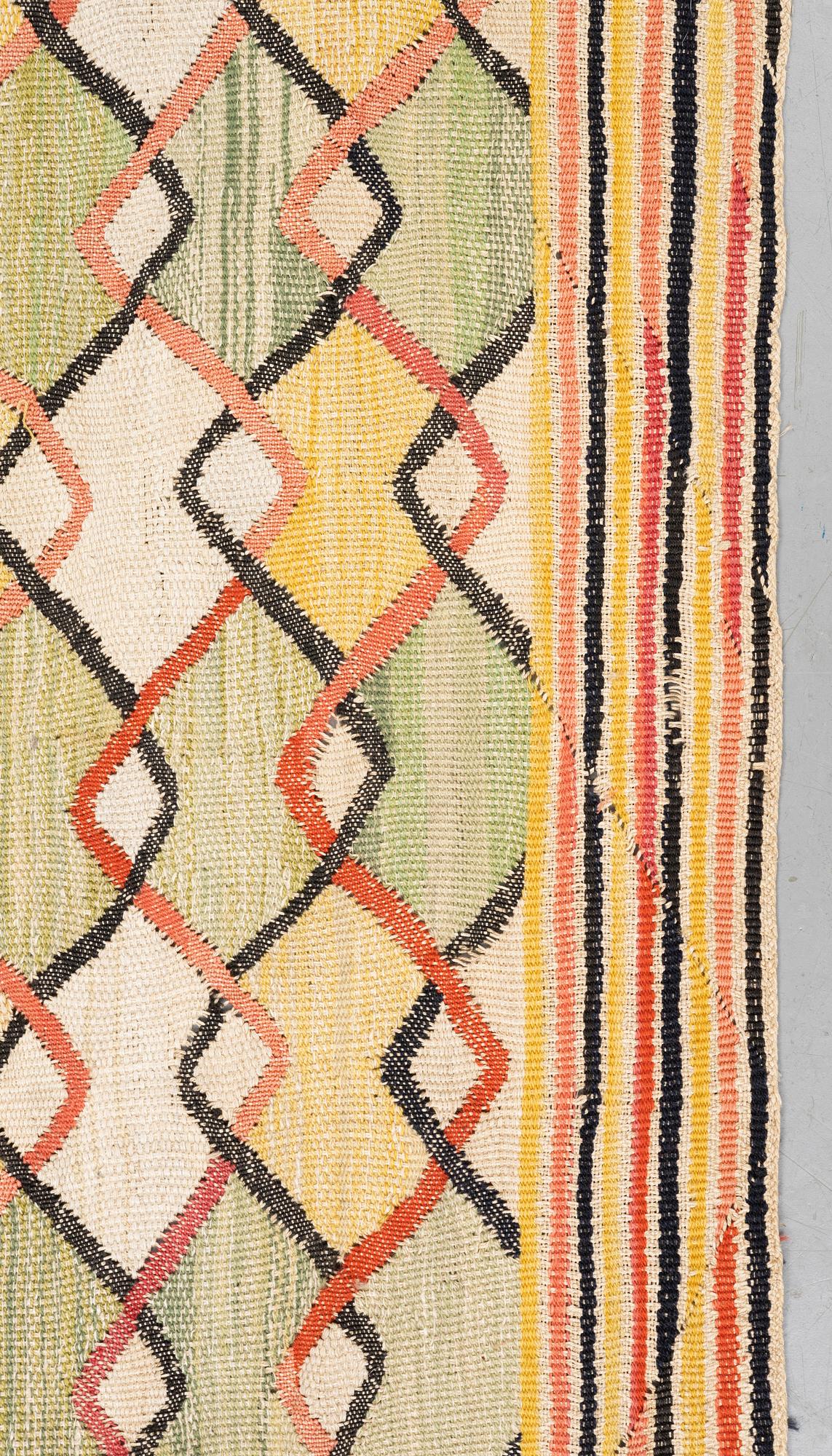 Barbro Nilsson, a drape, "Vingåkra". Tapestry weave. 193,5 x 161 cm.