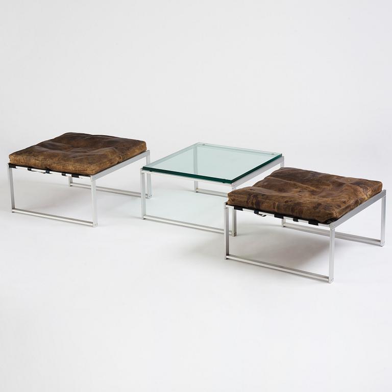 Jørgen Høj, a set with two stools and a glass top table, edtion Niels Vitsoe, early 1960s.