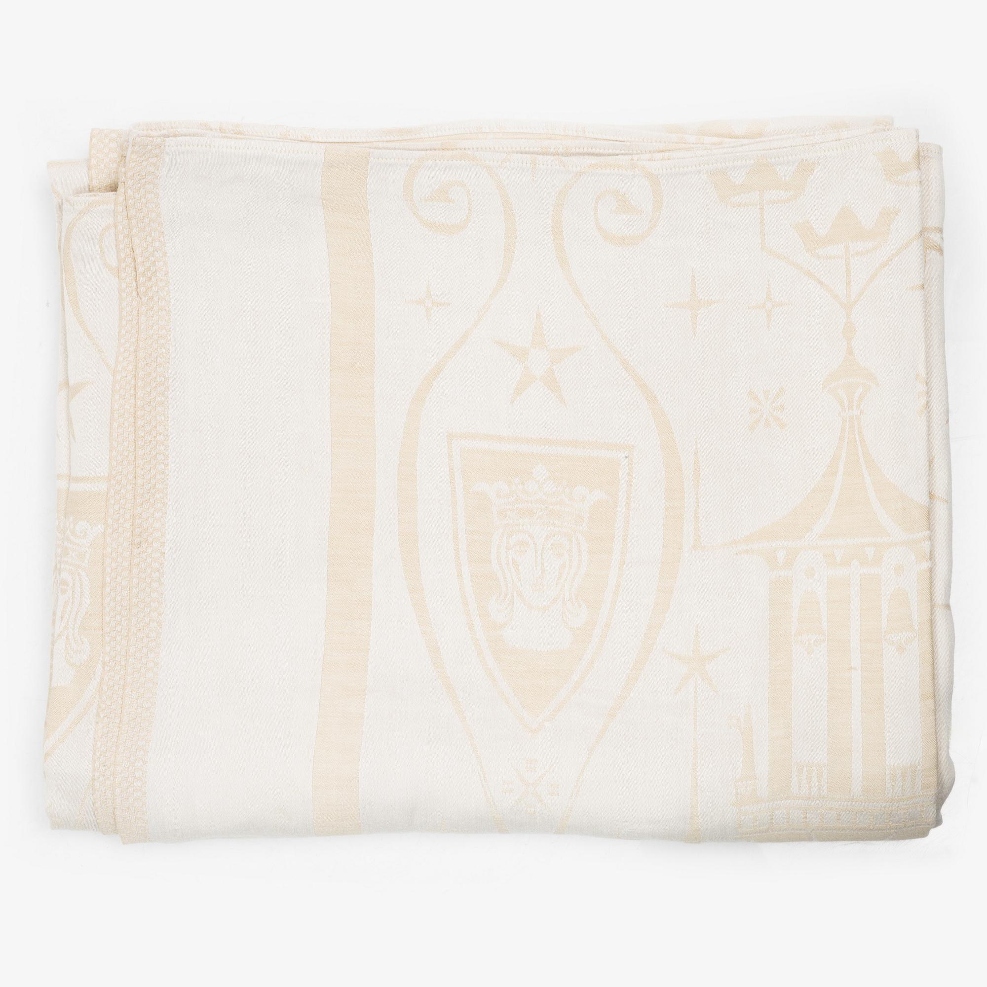 Ingrid Dessau, among others, tablecloths, 2 pcs including one "Nobel" and napkins, a pair, Klässbols Linen Weaving.