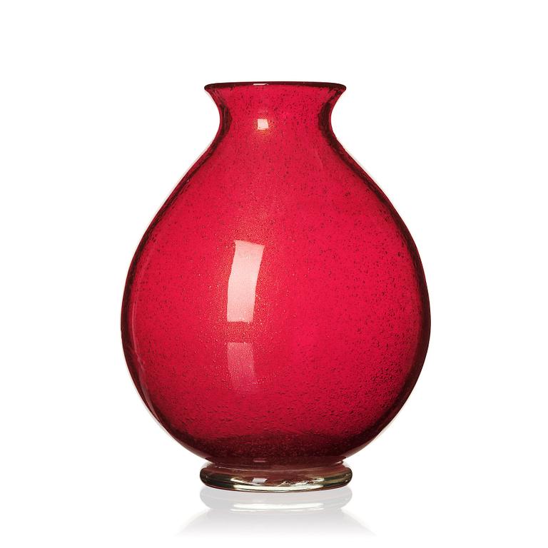 Flavio Poli, an 'a Bollicine' glass vase, Seguso Vetri D'Arte, Murano, Italy 1940-50's.