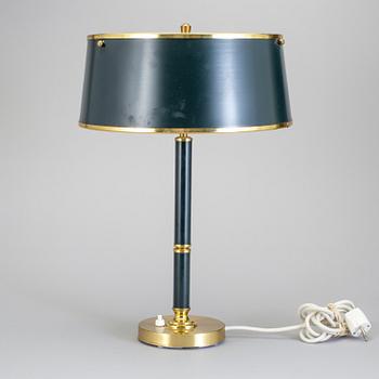 BORDSLAMPA, mässing, Boréns AB, Borås, 1900-talets andra hälft. Modell 8423.