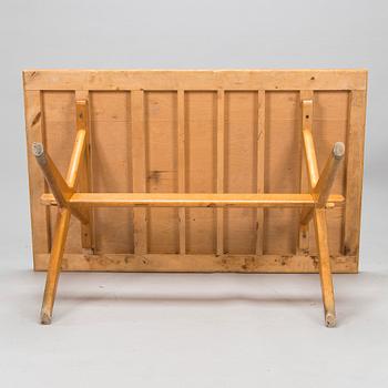 Ilmari Tapiovaara, 1940's X-legged table for Keravan Puuteollisuus, Finland.