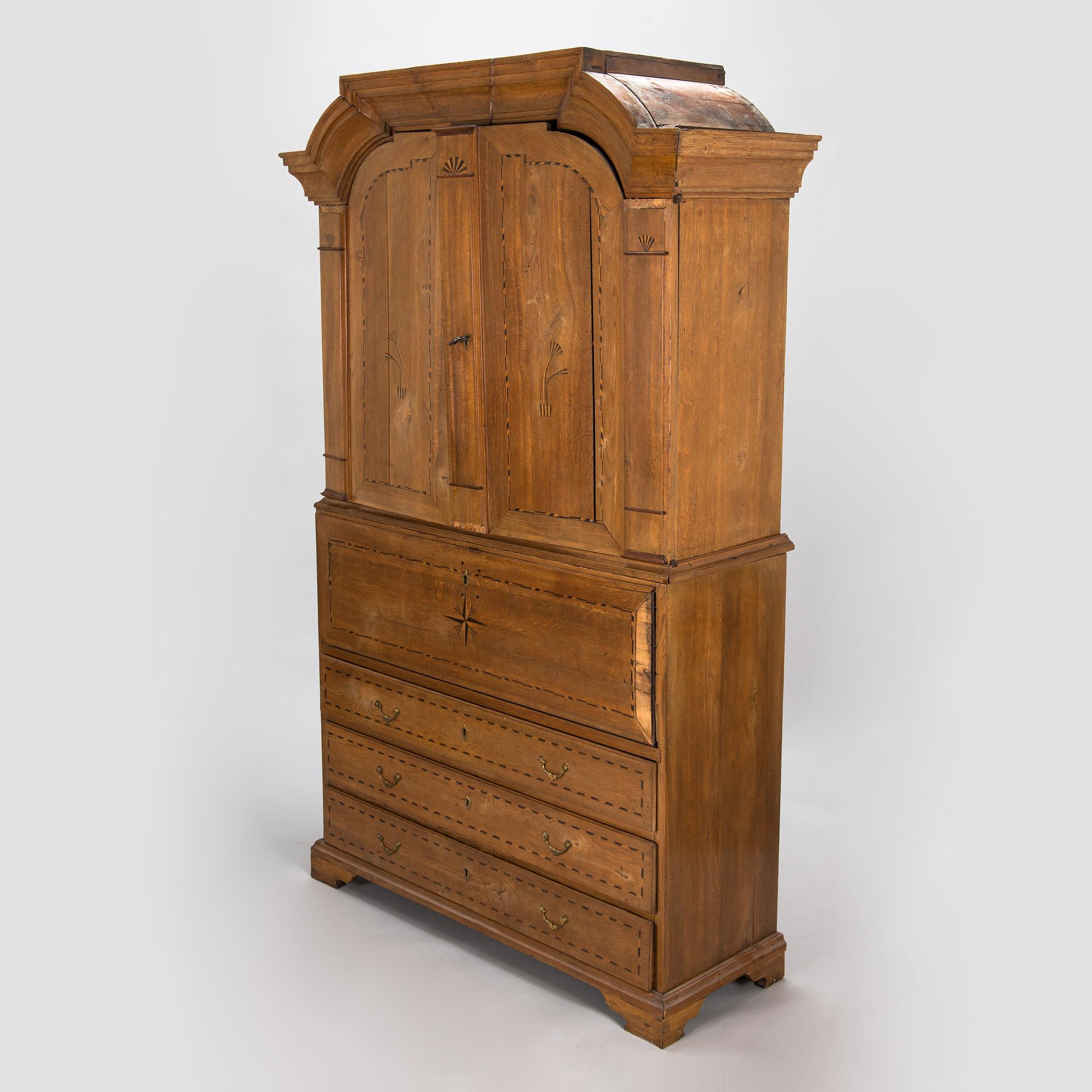 A late Baroque writing cupboard, mid 18th century. Probably Småland, Sweden.