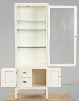 TANDLÄKARSKÅP, 1900-talets andra del.