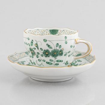 Dinner and coffee service, 72 pieces, porcelain, "Indische Malerei Grün", Meissen, Germany.