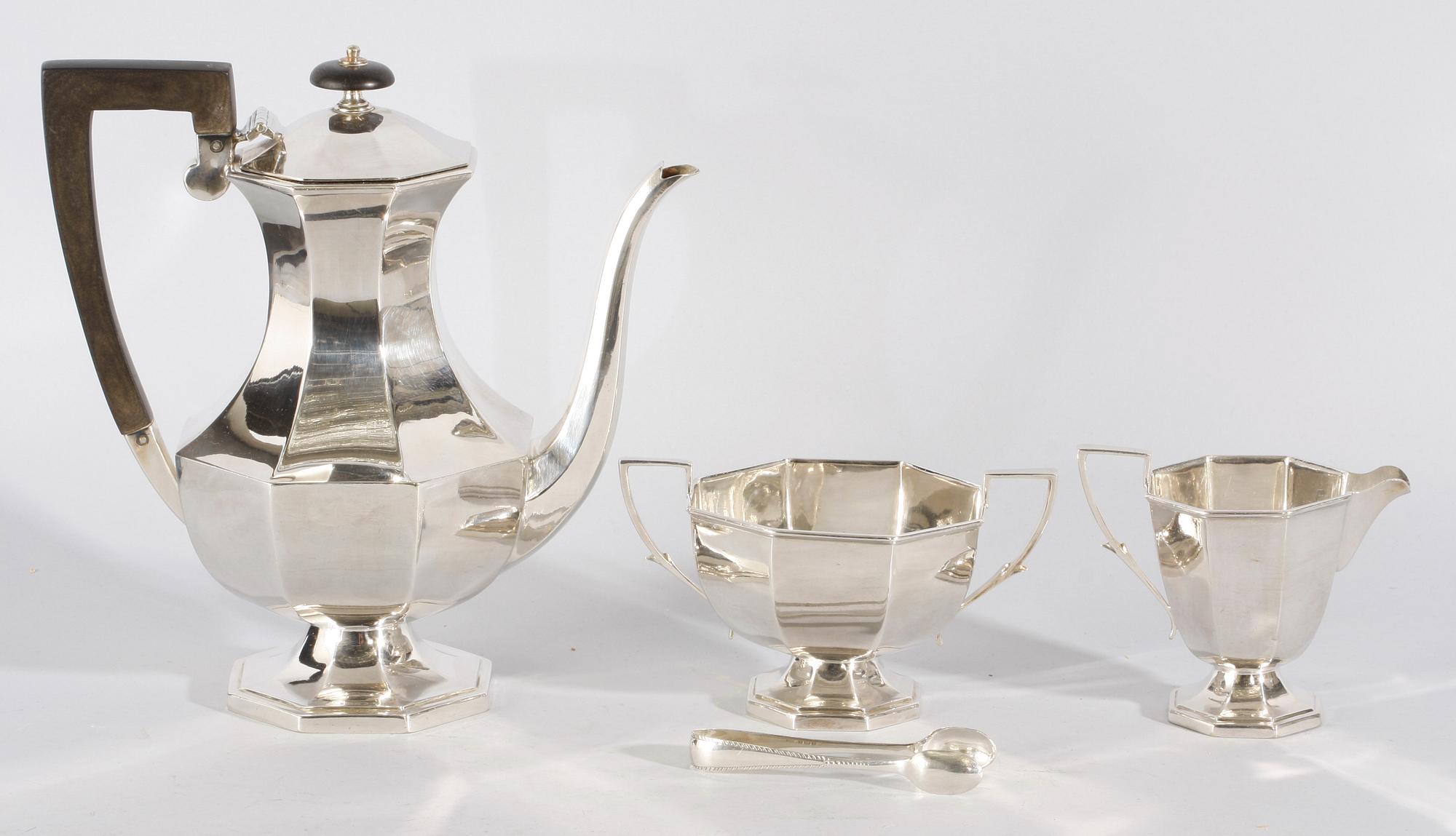 KAFFESERVIS, 3 delar, pläter, England.