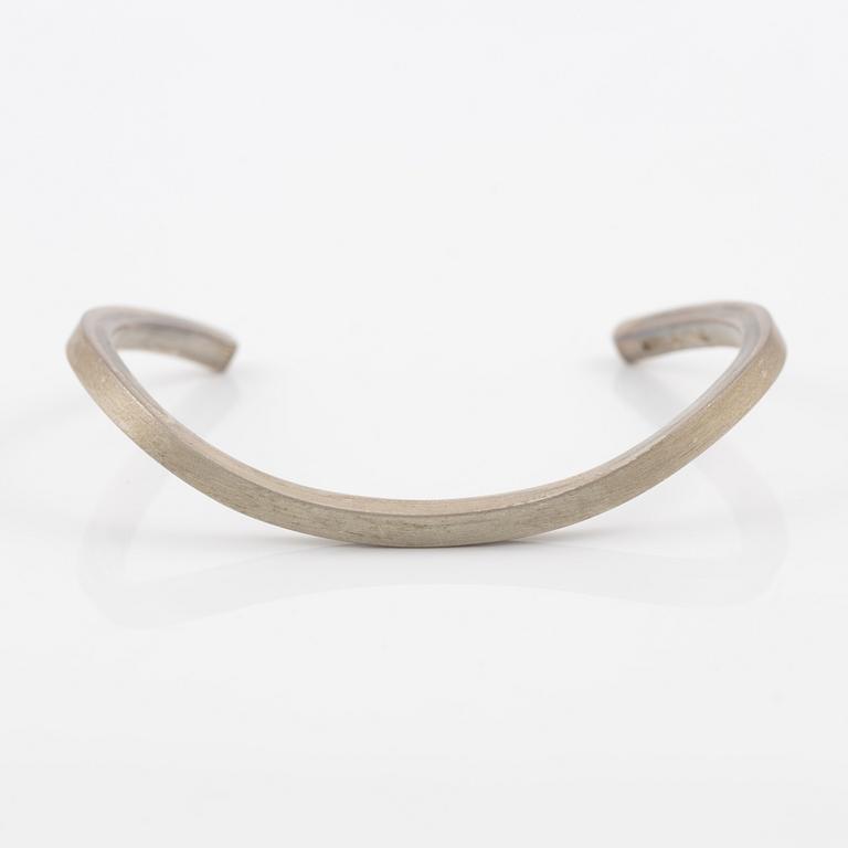 Lantz, arm ring, silver.