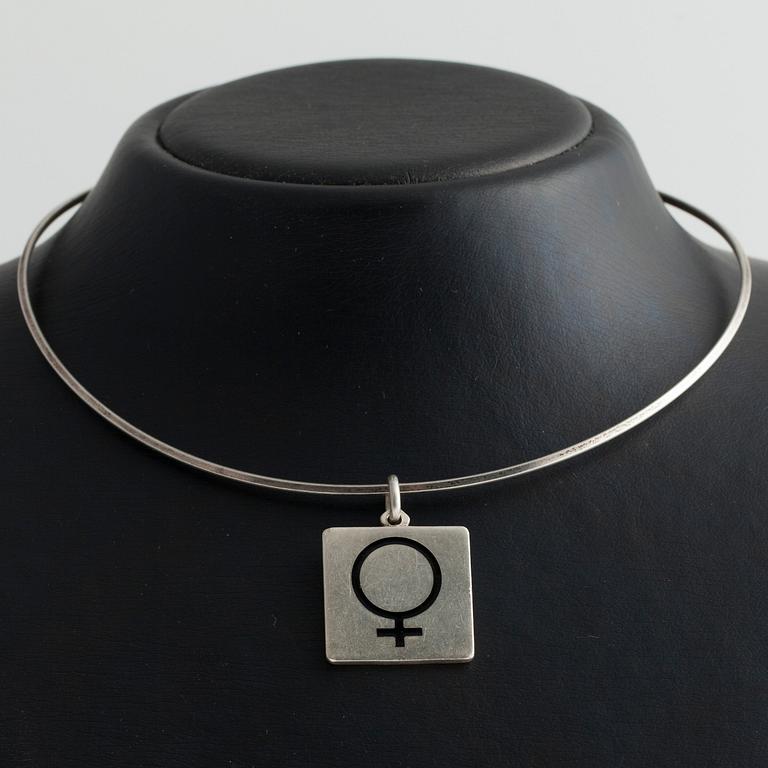 HALSSMYCKE, sterling silver, Venus-symbol. 1900-talets senare hälft.