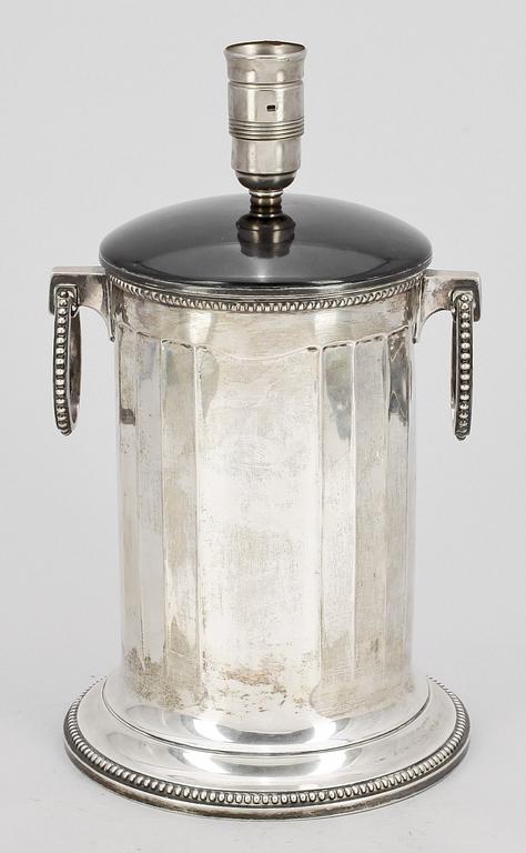 BORDSLAMPA, silver, CG Hallberg, Stockholm, 1917, tot vikt  ca 1300g.