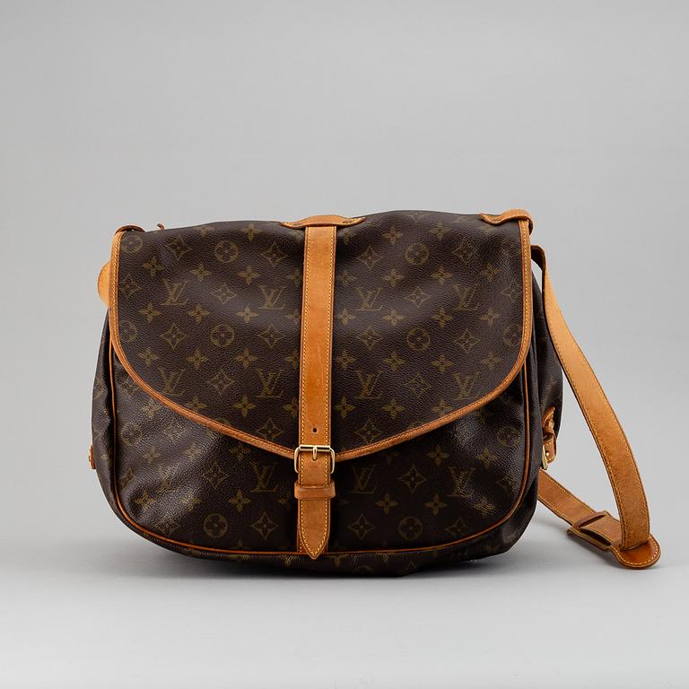 LOUIS VUITTON, väska, 'Saumur 35'.