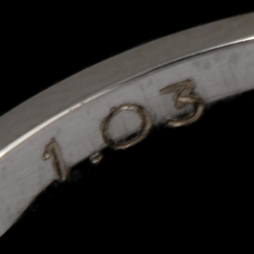 RING, 18k vitguld med briljantslipad diamant, 1.03 ct. Vikt 3 g.