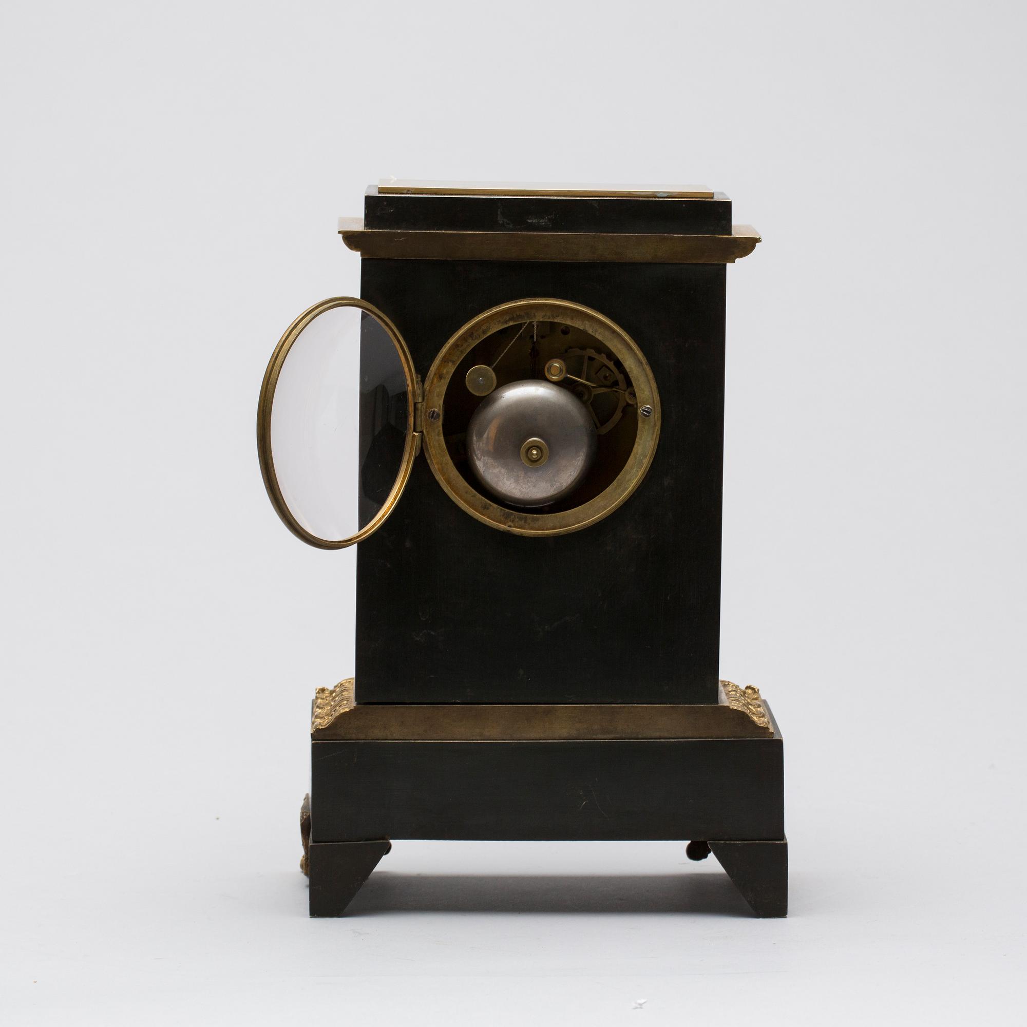 BORDSPENDYL, senempire, 1800-talets mitt.