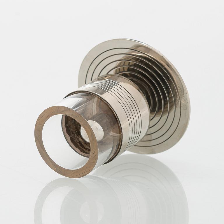 Kokoelma kattausesineitä, 17 osaa.