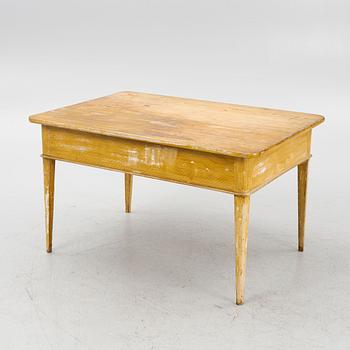 Table, 19th century.