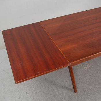 A mid 20th Century dinner table.