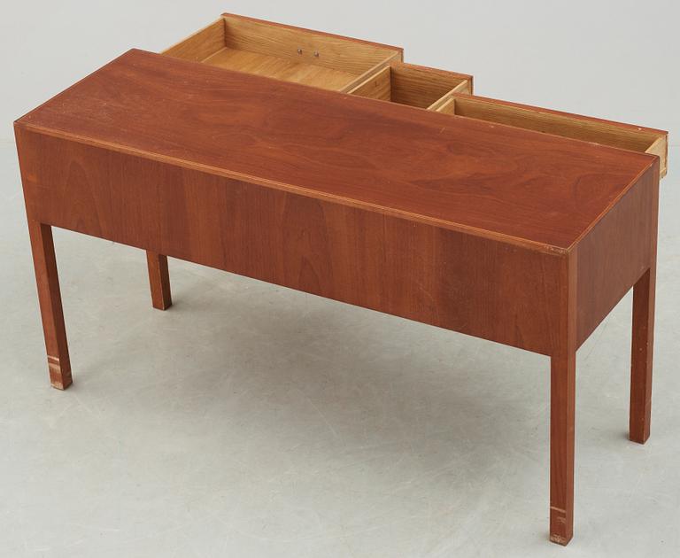 SIDEBOARD, Josef Frank, Firma Svenskt Tenn.