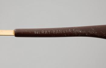 SOLGLASÖGON, 2 st, Ray Ban.