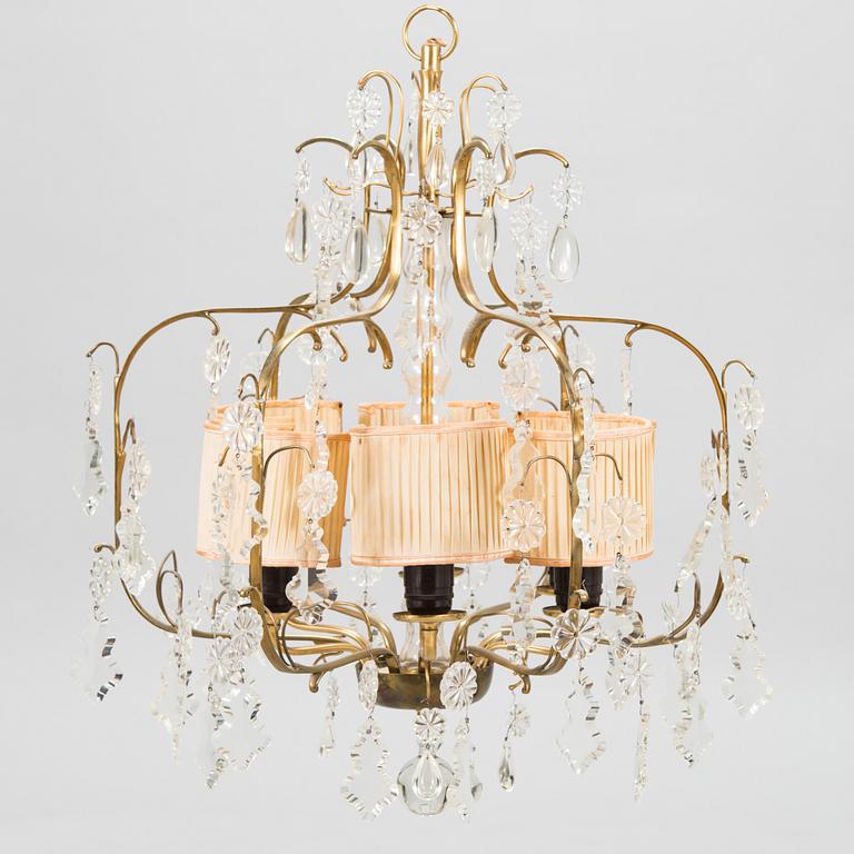 Paavo Tynell, a mid-20th century '1487/6' chandelier for Idman.