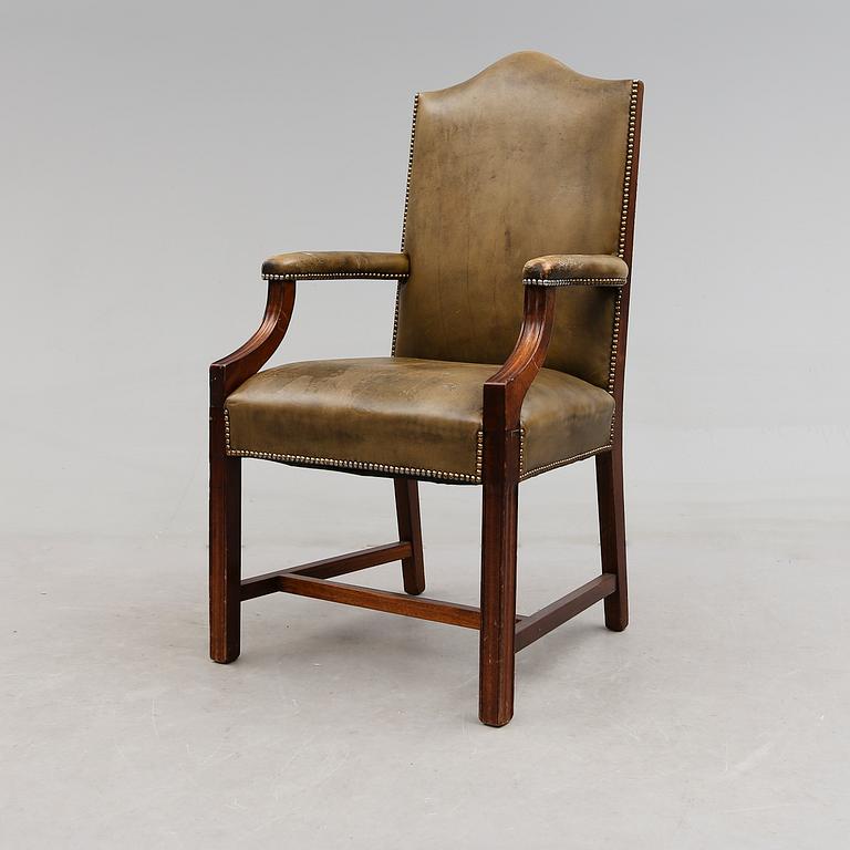 SKRIVBORDSSTOL, England, 1900-talets mitt.